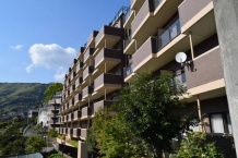 ロータリープラザ湯河原 山並み眺望 1LDK 源泉かけ流し温泉大浴場付