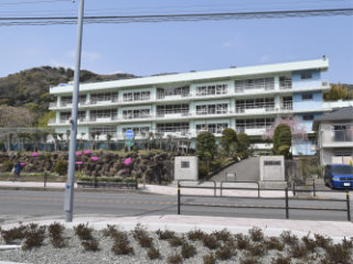 湯河原小学校