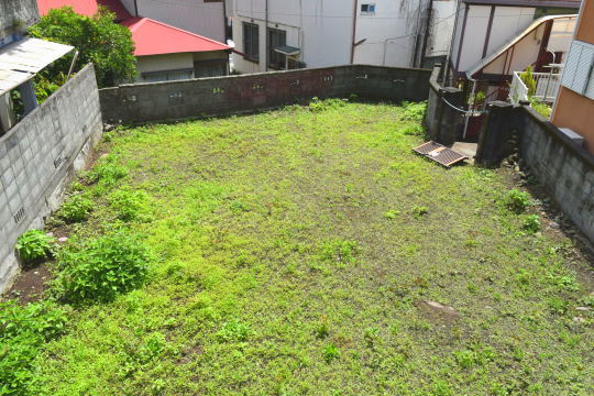 真鶴町真鶴　駅＆小学校徒歩圏　港近くの住宅用地