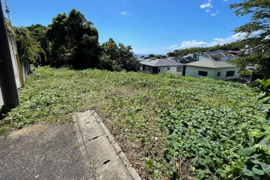 湯河原吉浜　南向き・海を望む高台の土地