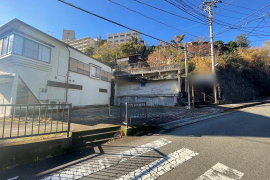 熱海市泉　古家付き約188坪売地　山並み眺望