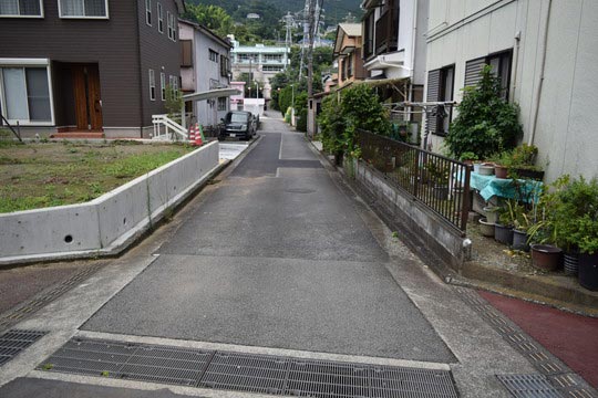 湯河原町土肥6丁目　東南角地・駅徒歩圏