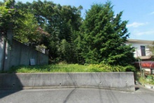真鶴町岩　高台の閑静な住宅地