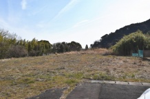 鍛冶屋　建築条件なしの平坦地　685坪