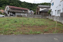湯河原町土肥 暮らしやすい街中の平坦地 【No.2】全3区画