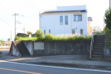 湯河原町吉浜 駅徒歩12分 小学校近くの角地 約52坪