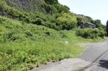 湯河原町宮下　湯河原駅1.1km　南向き約705坪の売地