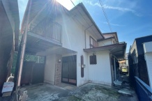 真鶴町岩　古家付き土地　真鶴駅・スーパー・コンビニ徒歩圏内　生活便利