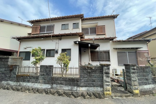 真鶴町岩　岩海岸まで徒歩約1分　4LDK戸建