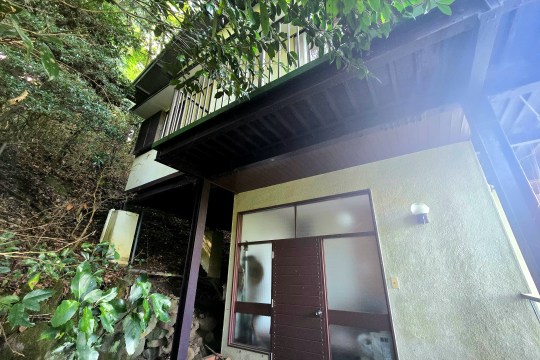 熱海市泉　桜ヶ丘分譲地　緑に囲まれた穏やかな暮らし　4K戸建