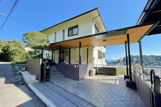 湯河原町城堀 町並み、山並み、初島浮かぶ水平線を望む9LDK+4S