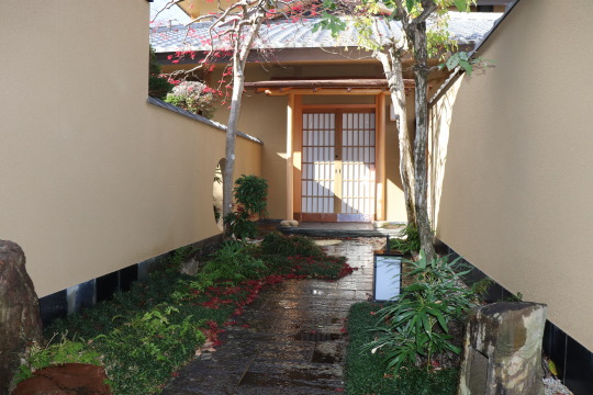 熱海市泉 美しい山並みと庭園 静寂な空間に心癒される温泉付き和風邸宅 湯河原 真鶴 不動産のリアルター 湯河原駅前 熱海市泉 美しい山並みと庭園 静寂な空間に心癒される温泉付き和風邸宅 湯河原 真鶴 不動産のリアルター 湯河原駅前