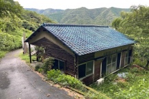 熱海市泉　温泉付き　自然に囲まれたおこもり感溢れる平屋建て1LDK