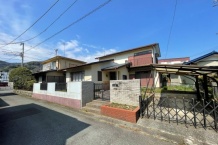 湯河原町中央　南庭付き4SLDK戸建　湯河原駅まで徒歩約15分