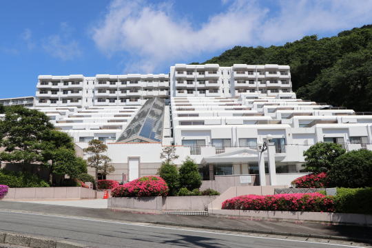 サンヴェール熱海伊豆山　海を望む高台の充実設備リゾートマンション3LDK