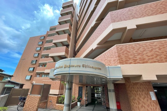ライオンズマンション湯河原千歳川　充実設備で気軽にリゾートを満喫する1LDK
