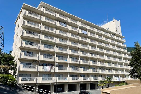 湯河原サニーハイツ1号館　6階2K　町並み・相模湾眺望