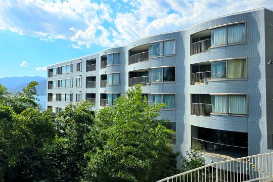 パークセレノ真鶴アスール　最上階　海岸線に建つリゾートマンション　12月リフォーム完工予定