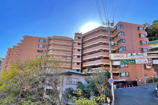 ライオンズマンション湯河原千歳川　温泉大浴場付　3階1LDK