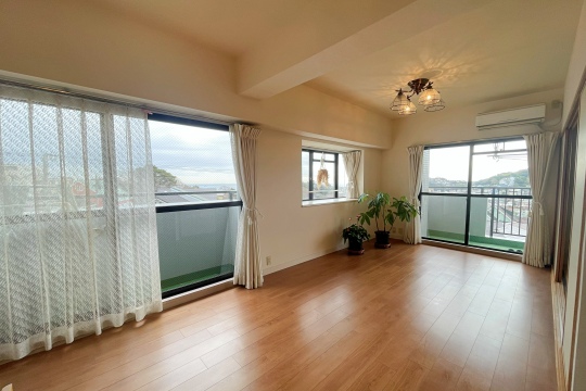 リビングダイニング