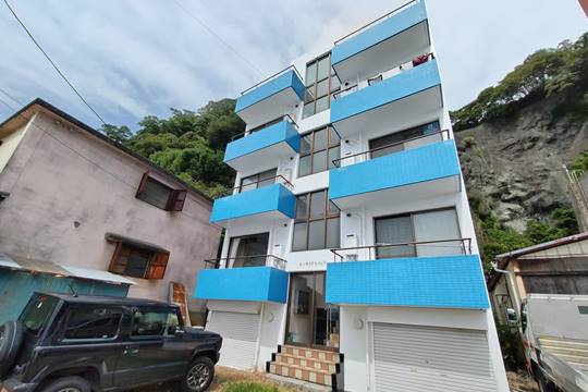 湯河原町福浦　一棟売マンション　福浦港すぐそばの全室オーシャンビュー