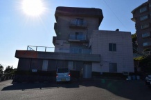 真鶴町真鶴:朝日をきれいに望む売旅館