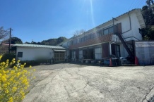 真鶴町真鶴　真鶴半島中心部・相模湾を望む売旅館